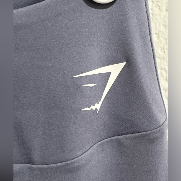 Gymshark Crop leggings EUC - Picture 2 of 6